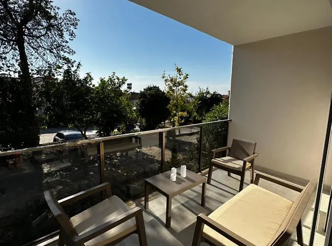 Case de vacanță House Side