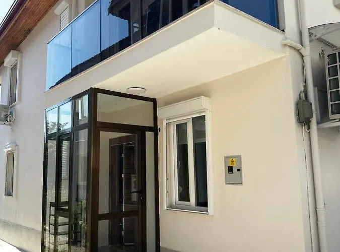 Case de vacanță House