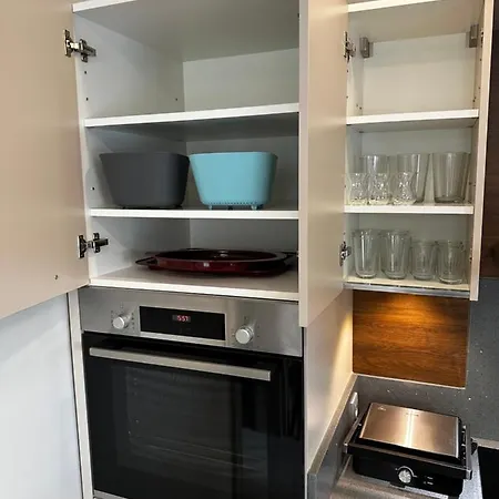 Дом отдыха House